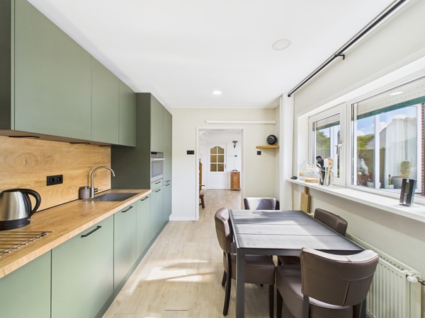 Medium property photo - Spoorstraat 60, 4541 AL Sluiskil